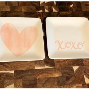 NEW S4 Pottery Barn Watercolor Heart Stoneware Appetizer Plates Pink Hearts XOXO